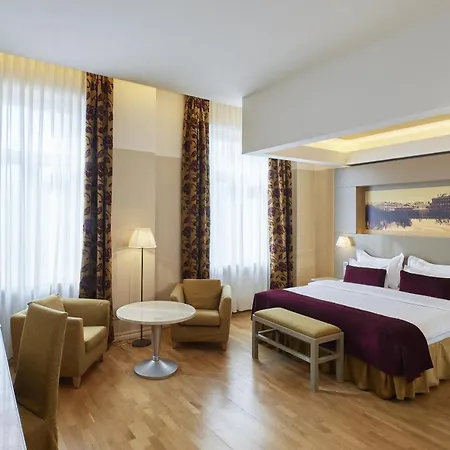 Hotel Opera Riga