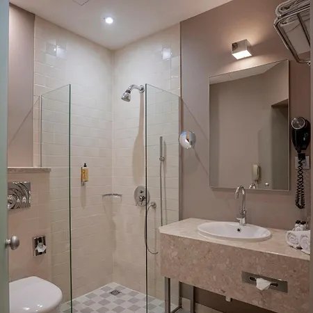 Hotel Opera 4*