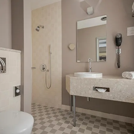 Opera 4* Riga