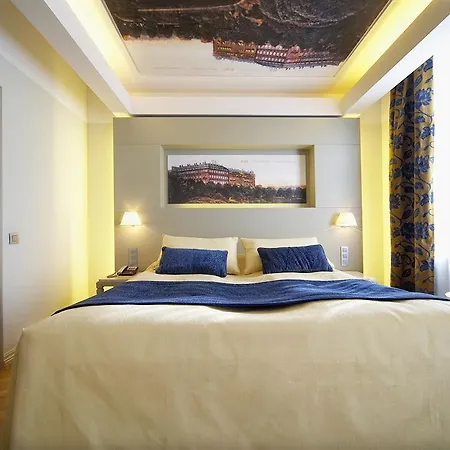 Hotel Opera Riga