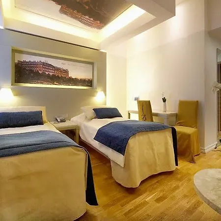 Hotel Opera Riga