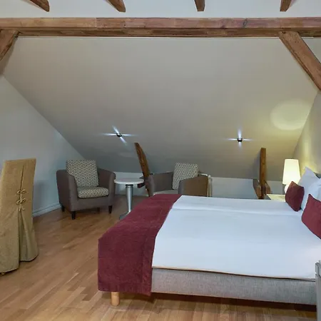 Hotel Opera 4*