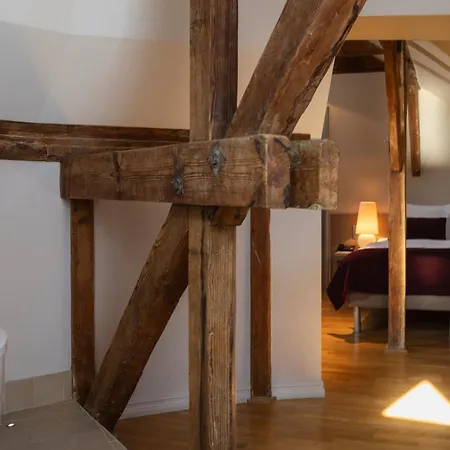 Opera 4* Riga